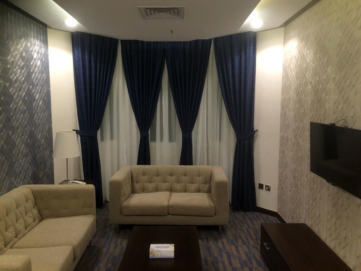 Regent Hotel Apartments Kuwait City ภายนอก รูปภาพ